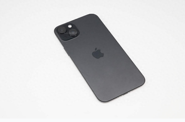 萝北苹果手机维修分享iPhone 15 Plus换电池 